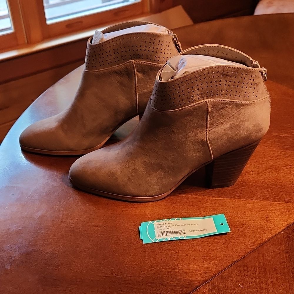Violet & Red Jackson Faux Suede Heeled Ankle Boots, Size 8.5, Taupe Brown